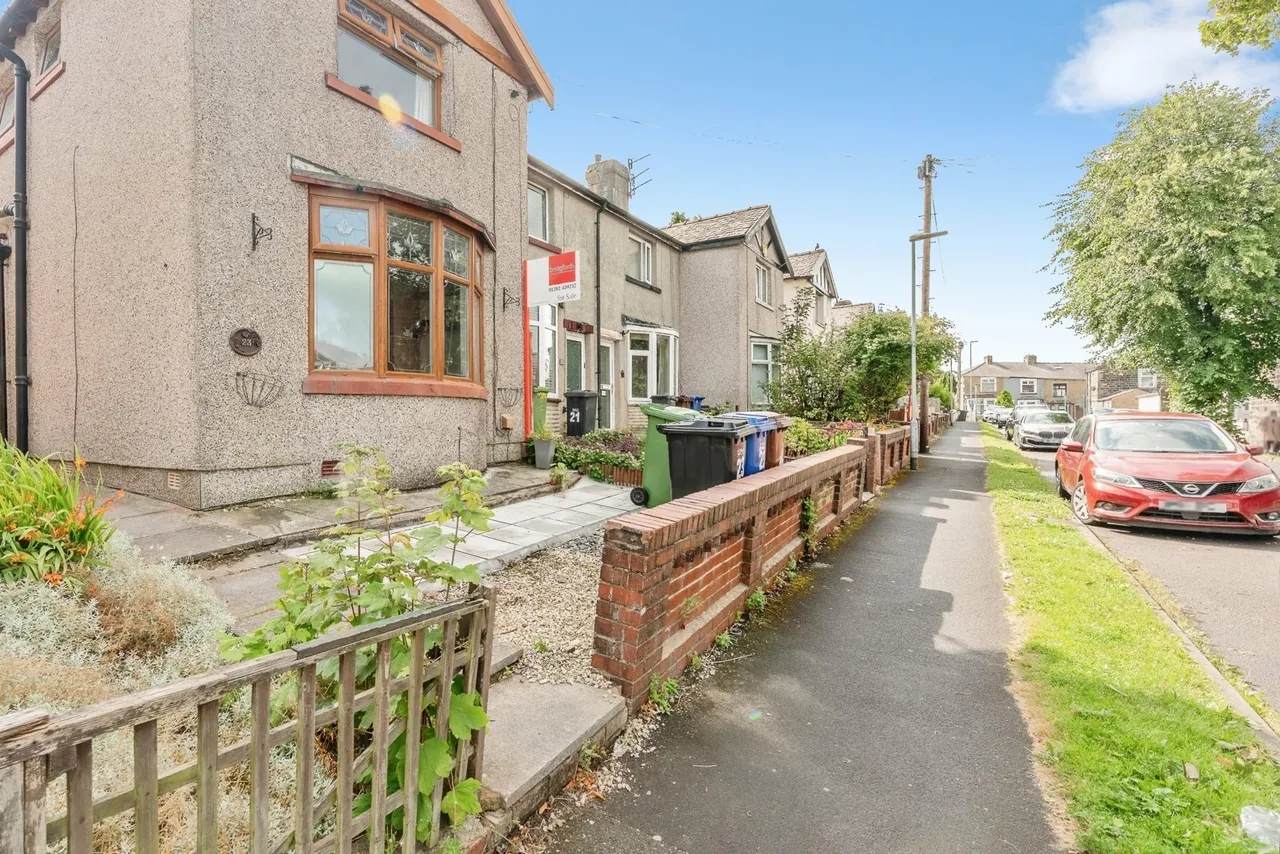 Montrose Street, Brierfield, Nelson, Lancashire, BB9, photo 14