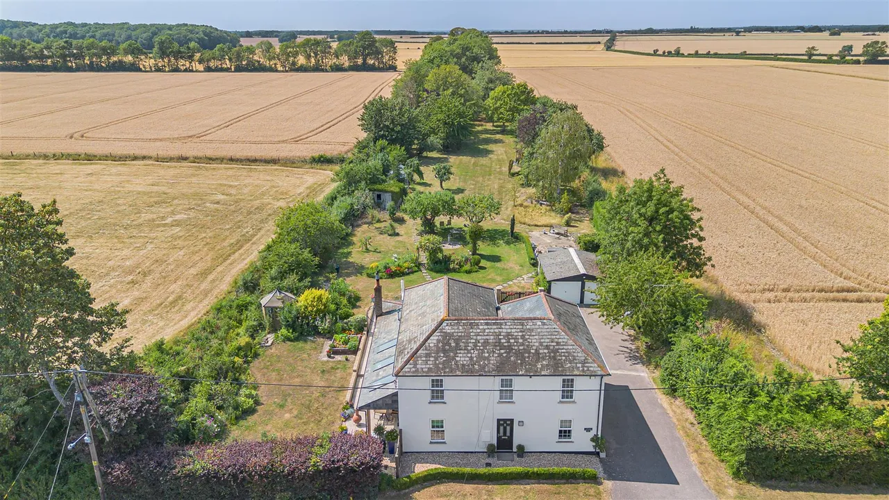 4 bed property for sale, High Street, Longstowe, CB23