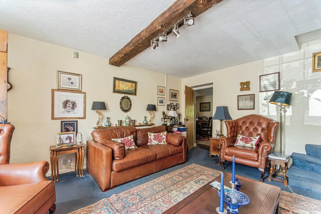 High Street, Shrivenham, SN6, photo 5