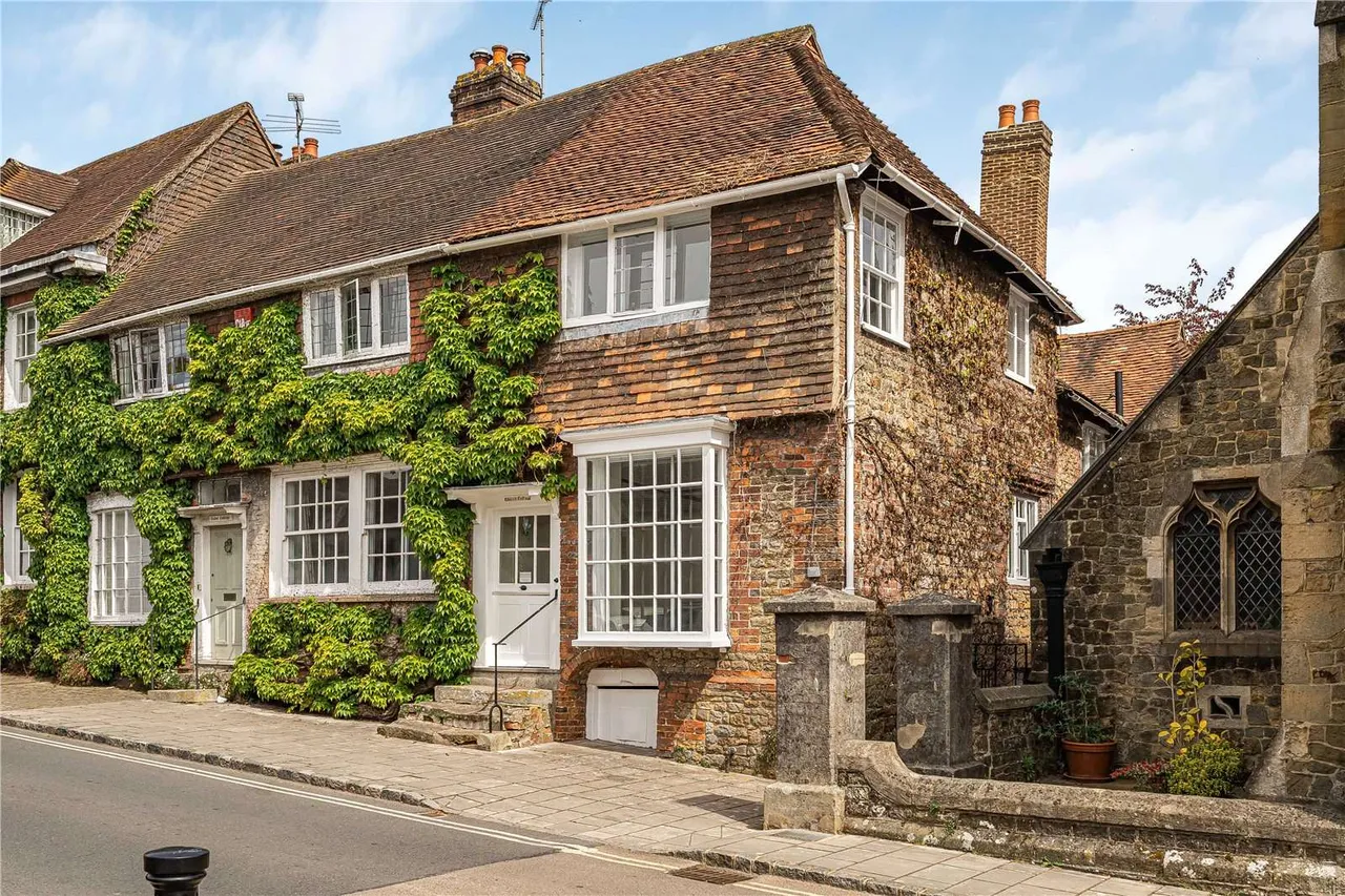 3 bed house for sale — Church Hill, Midhurst, West Sussex, GU29 9NX