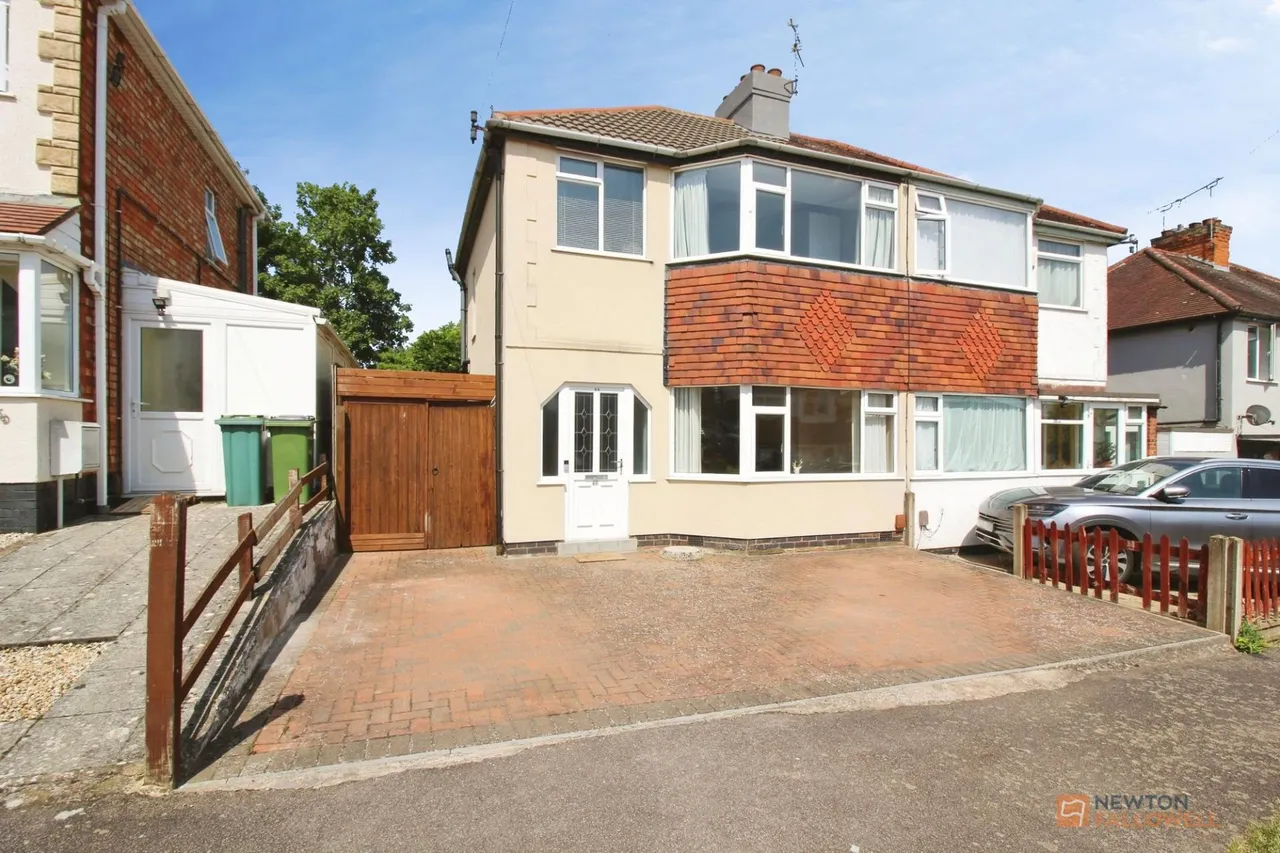 3 bed house for sale, Cleveleys Avenue, Braunstone Town, LE3