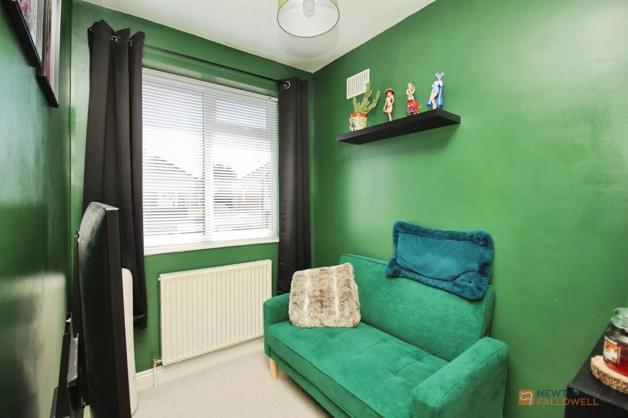 Cleveleys Avenue, Braunstone Town, LE3, photo 12