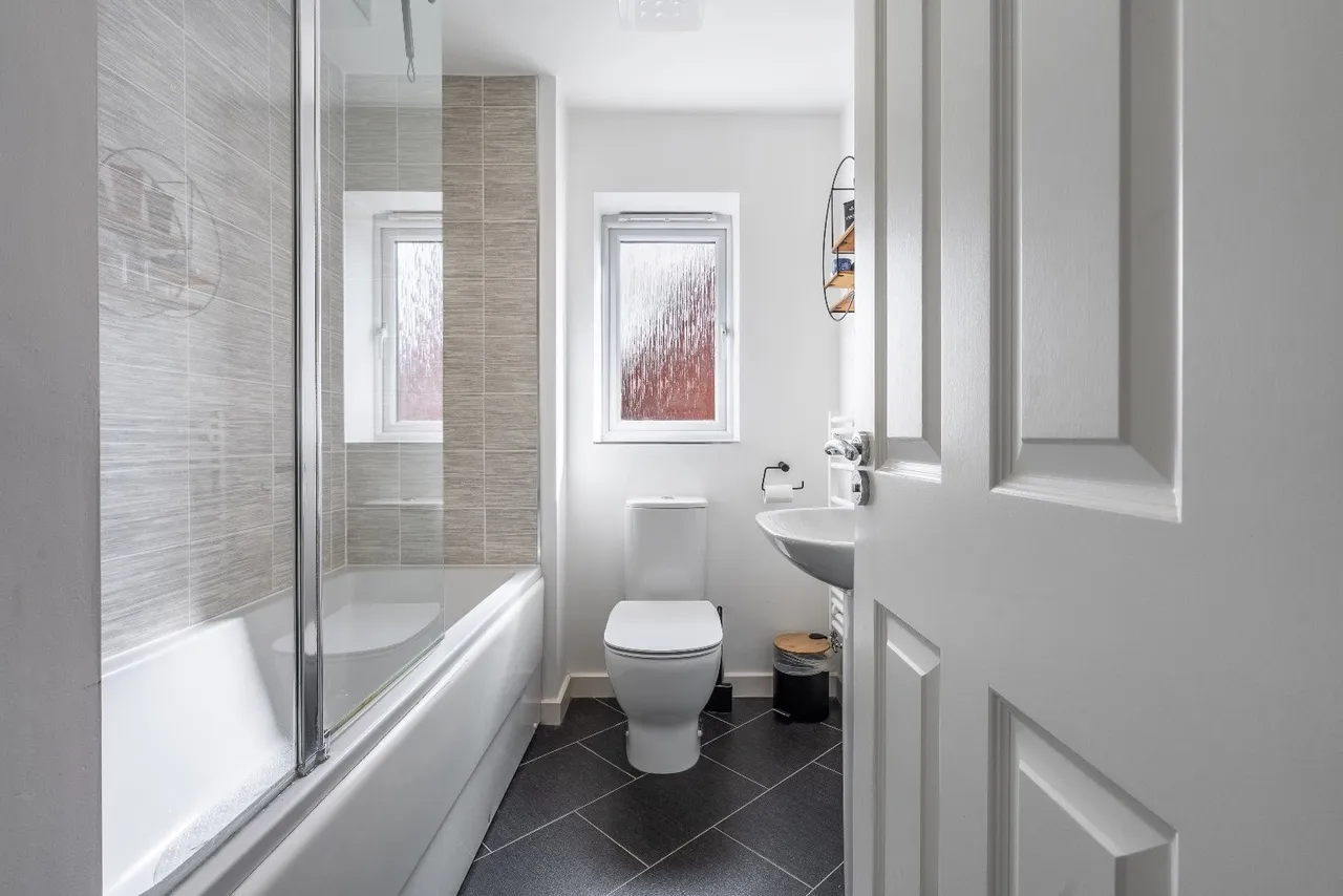 Booth Crescent, Lawley, Telford TF3 5HX, photo 16
