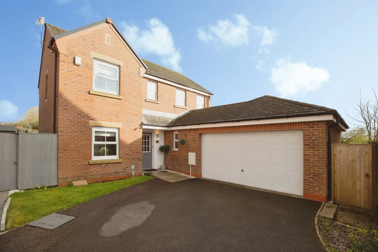 Dam Wood Close, Chorley, Lancashire, PR7, photo 20