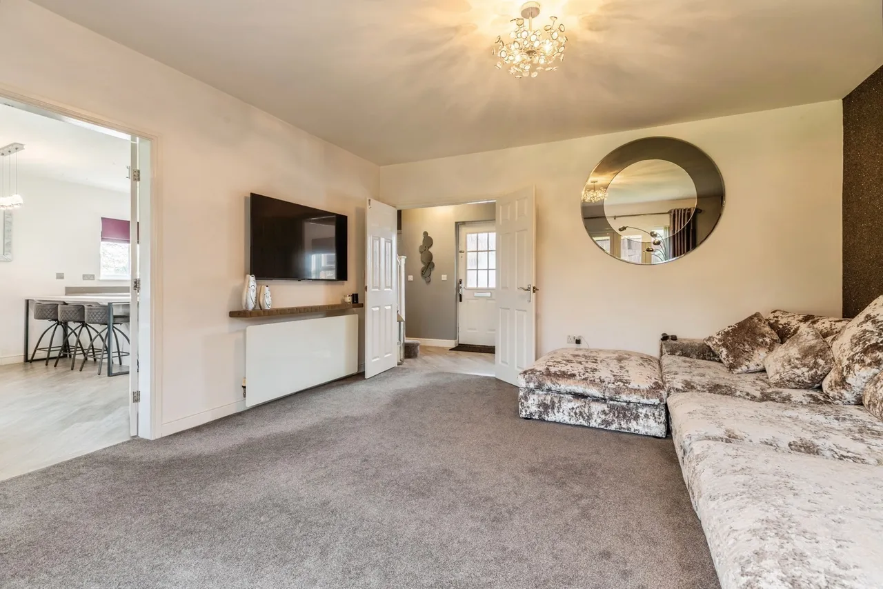 Dam Wood Close, Chorley, Lancashire, PR7, photo 5