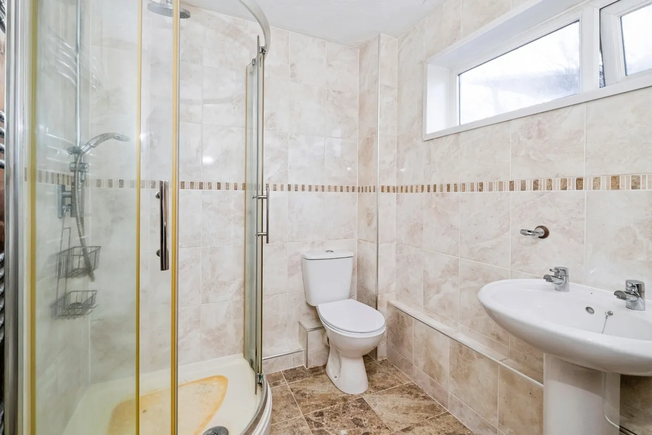 Jack Stephens Estate, Penzance, TR18, photo 2