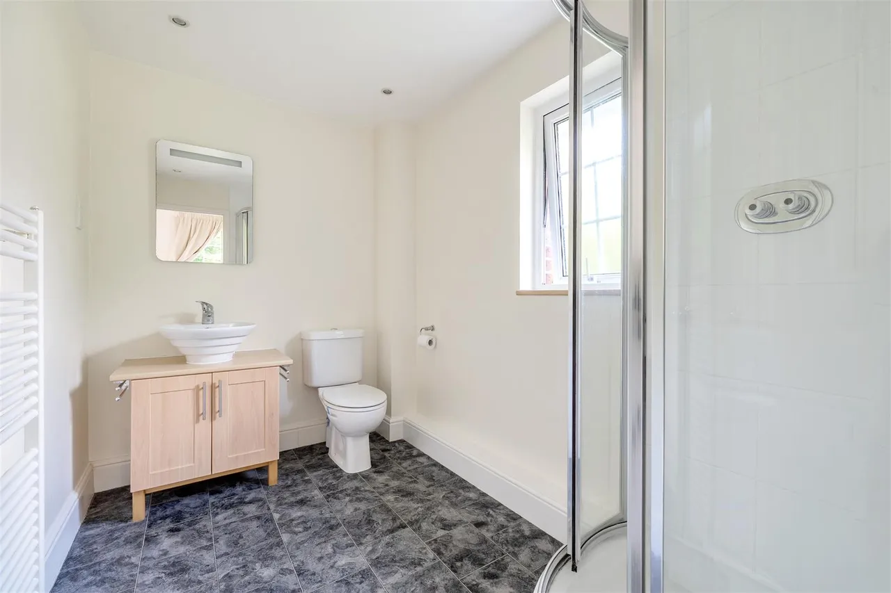 High Street, Great Cheverell, SN10, photo 15