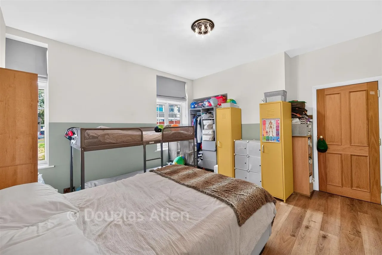 Astra Close, Hornchurch, RM12, photo 16