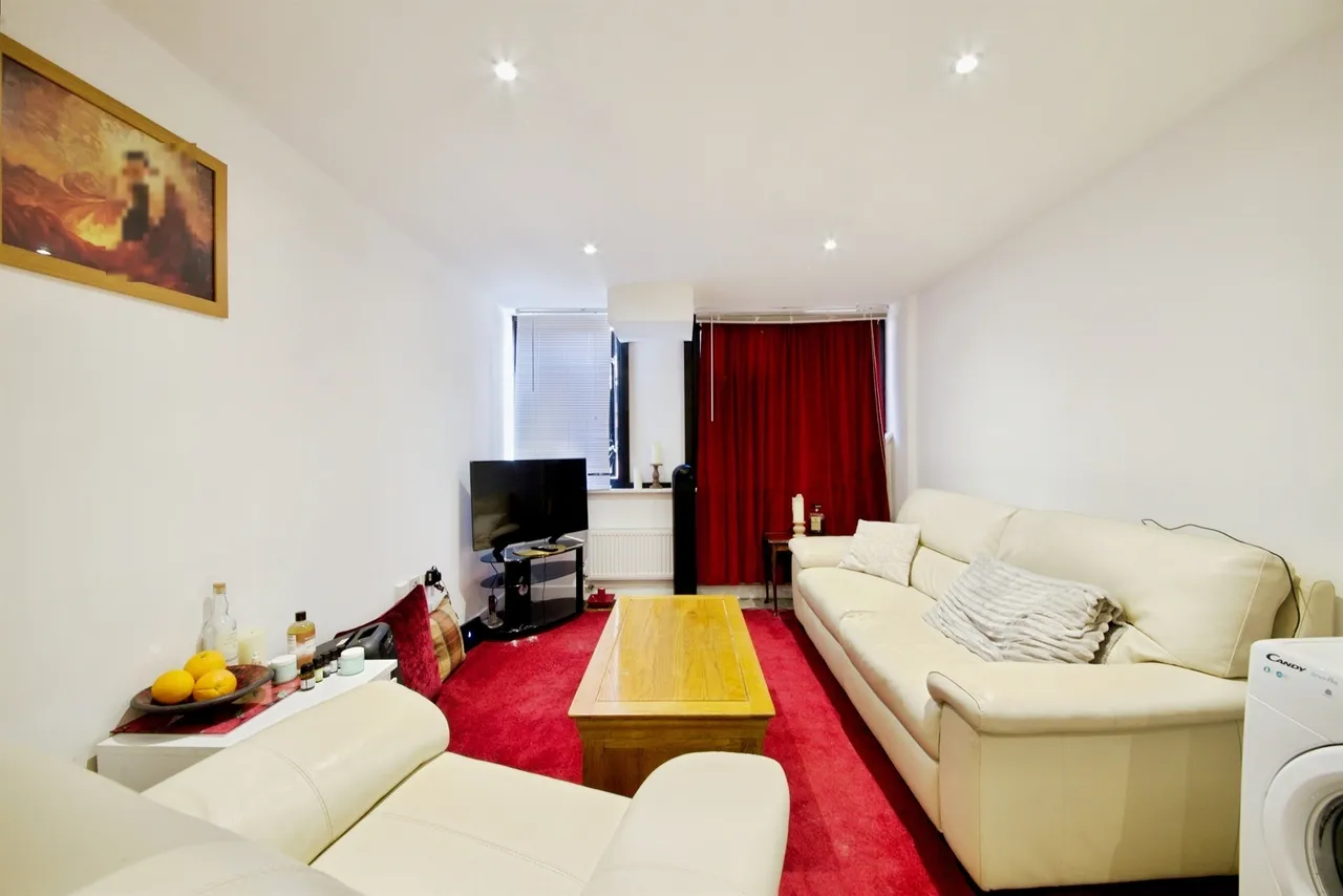 Clarendon Road, Watford, WD17, photo 4
