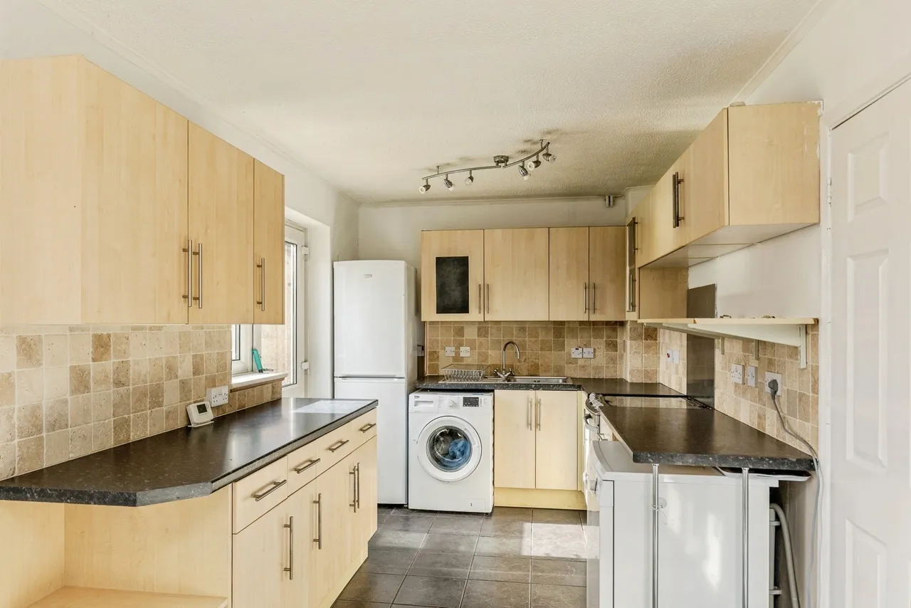 Taylor Court, Weston-super-Mare, BS22, photo 4