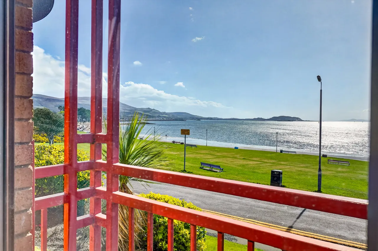 7 Curlinghall, Largs, KA30 8LB, photo 8