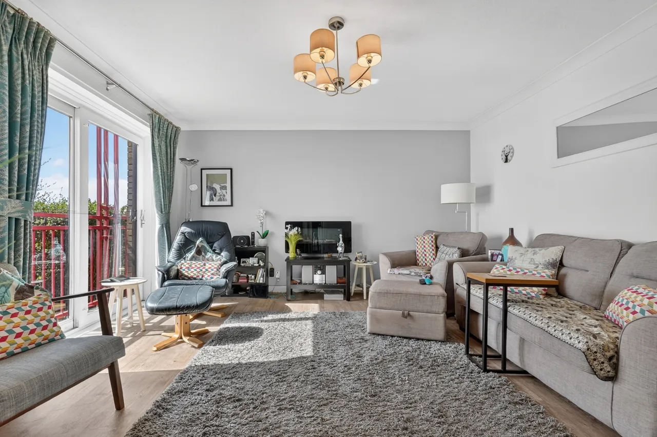 7 Curlinghall, Largs, KA30 8LB, photo 5