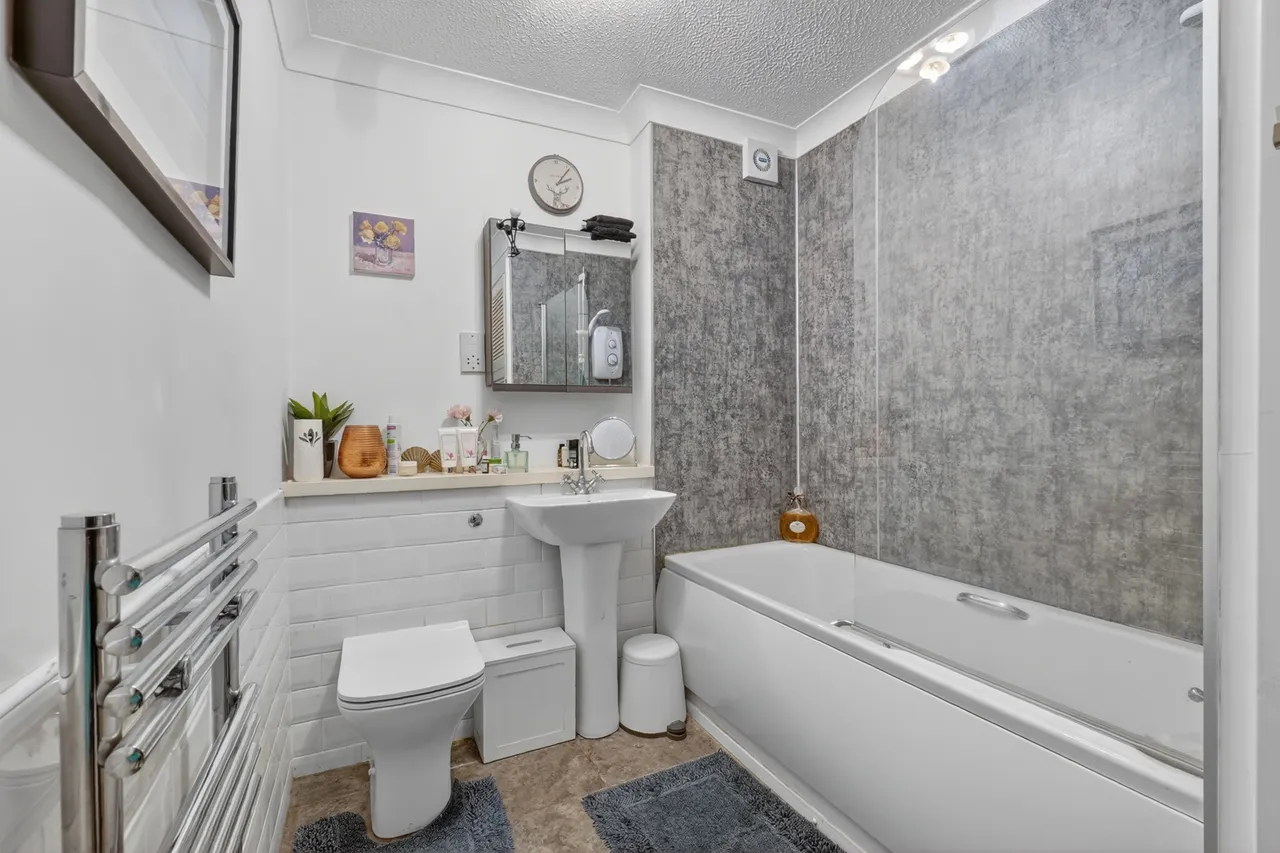 7 Curlinghall, Largs, KA30 8LB, photo 18