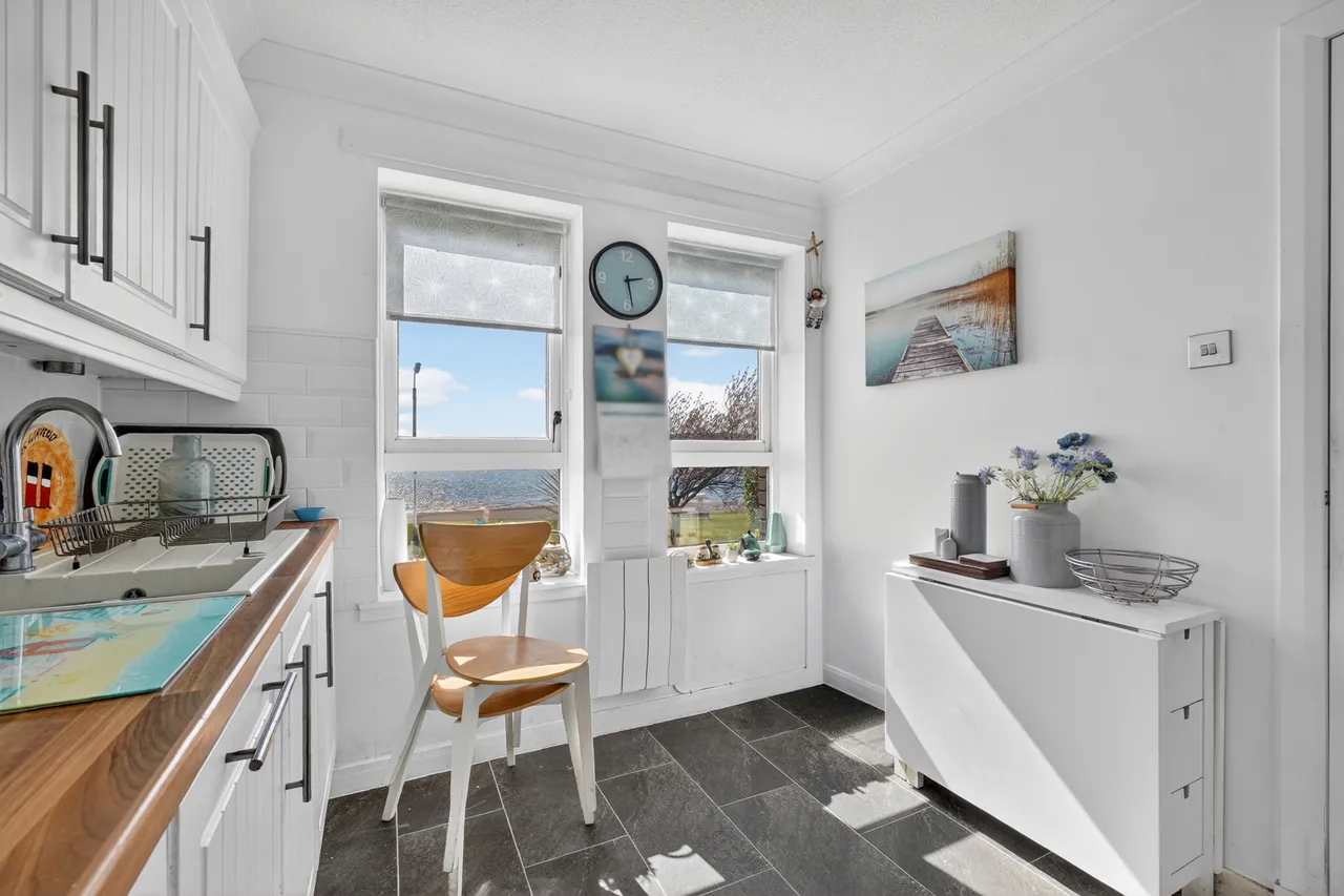 7 Curlinghall, Largs, KA30 8LB, photo 10