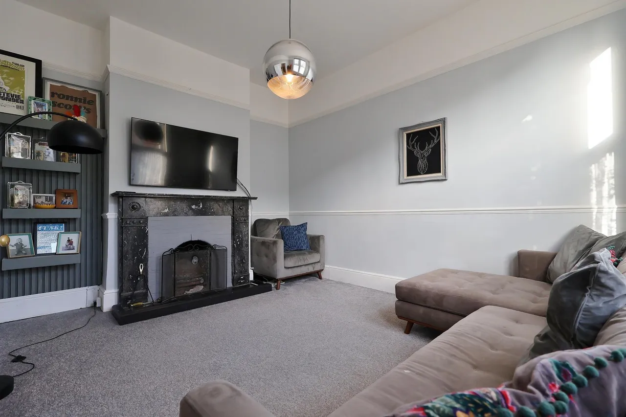 High Street, Arlesey, SG15, photo 9