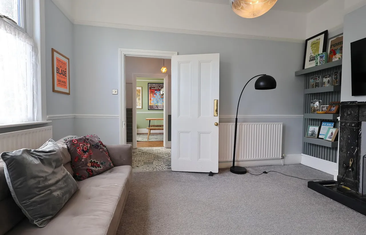 High Street, Arlesey, SG15, photo 13