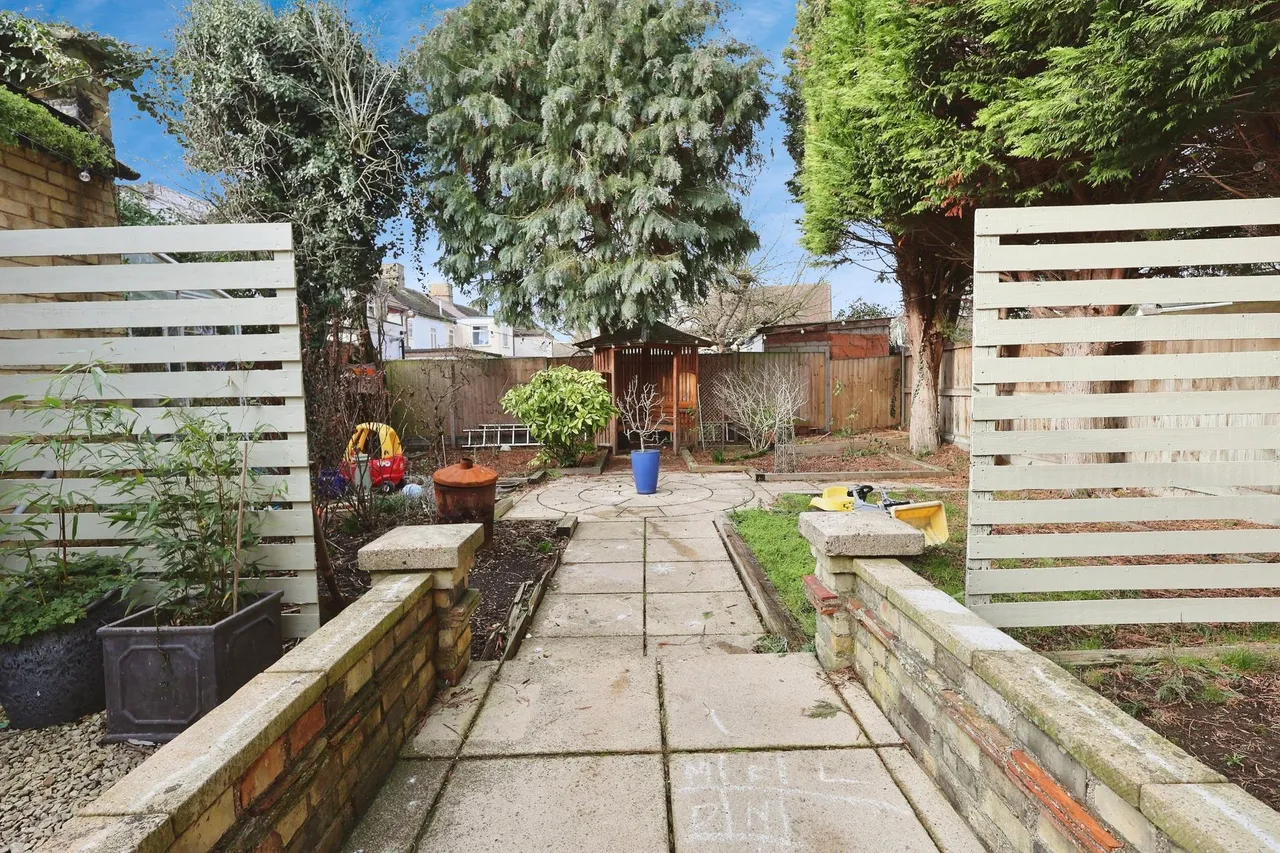 High Street, Arlesey, SG15, photo 41