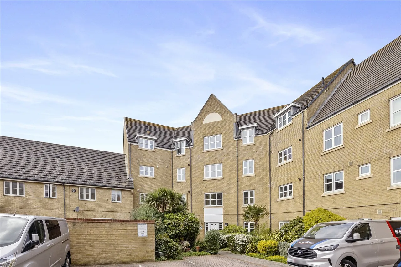 2 bed flat for sale, Sussex Wharf, Shoreham-by-Sea, BN43