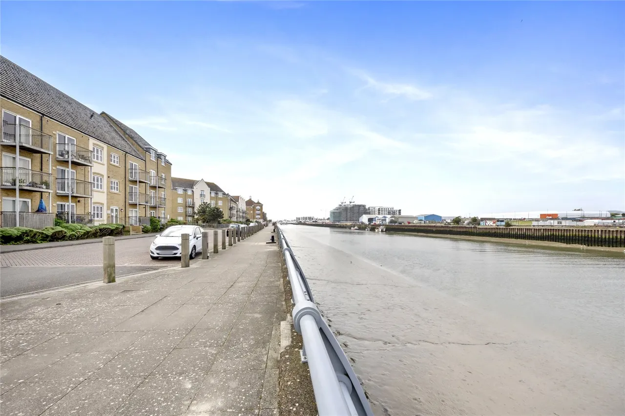 Sussex Wharf, Shoreham-by-Sea, BN43, photo 13