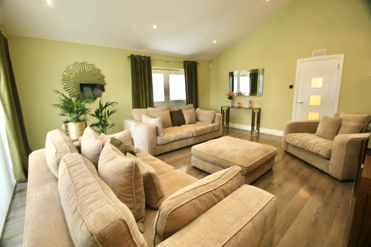 Locksley Avenue, Cumbernauld, G67 4EN, photo 10