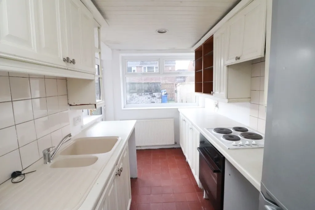 Holcombe Road, Greenmount, BL8, photo 4