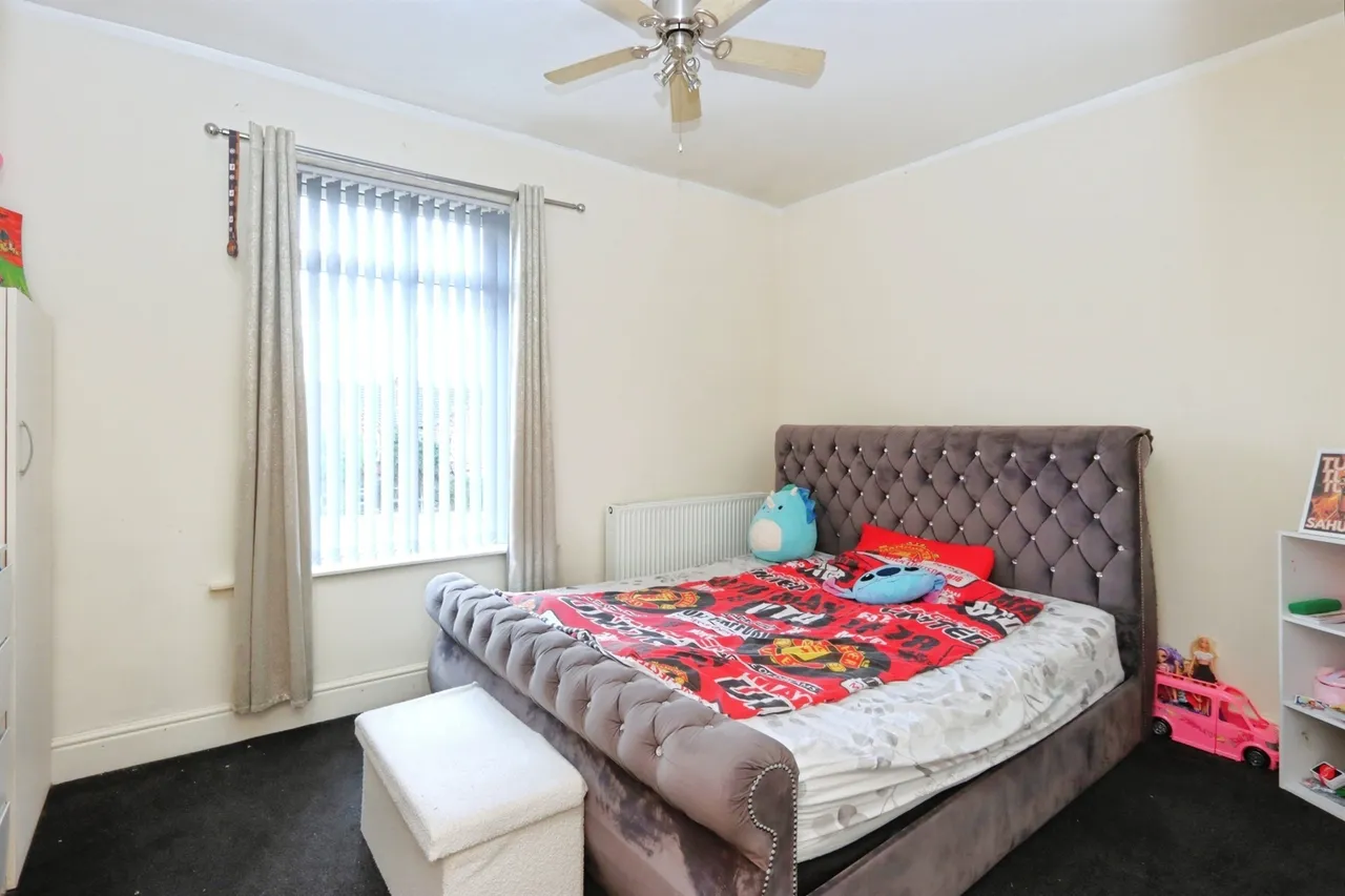 Albion Road, Clifton, Rotherham, photo 8