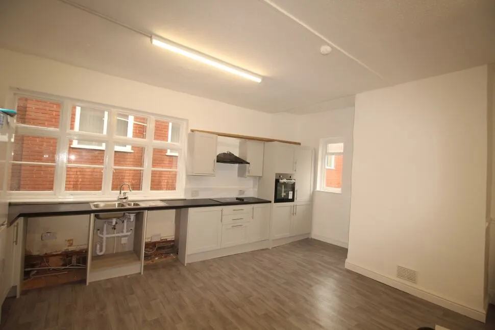 High Street, Bromsgrove, B61, photo 3