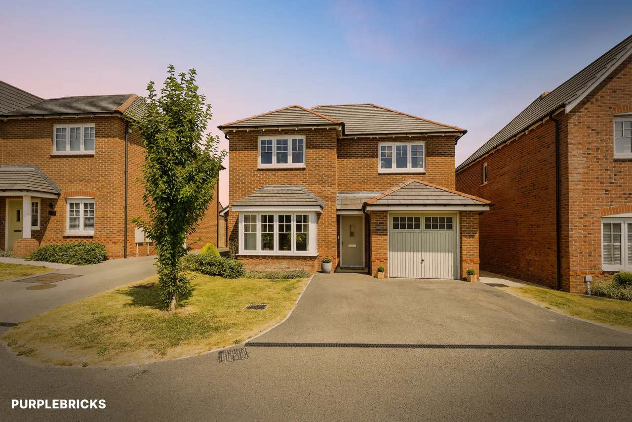 Carlton Meadows, Llay, LL12, photo 27