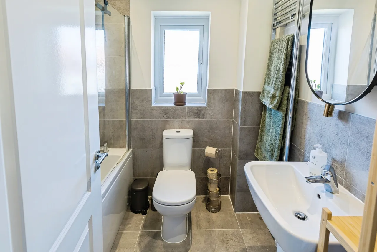 Carlton Meadows, Llay, LL12, photo 23