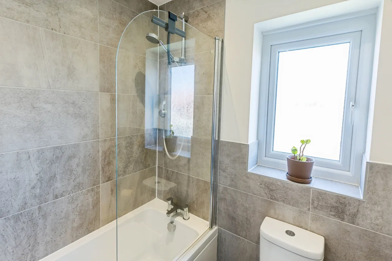 Carlton Meadows, Llay, LL12, photo 25