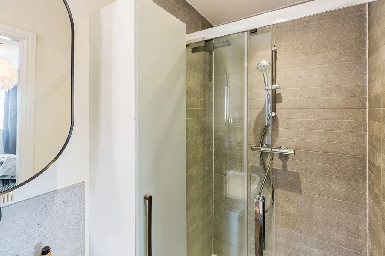 Carlton Meadows, Llay, LL12, photo 17