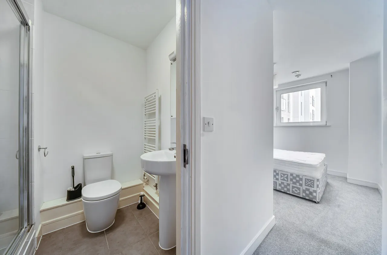 Ocean Way, Ocean Village, SO14, photo 7