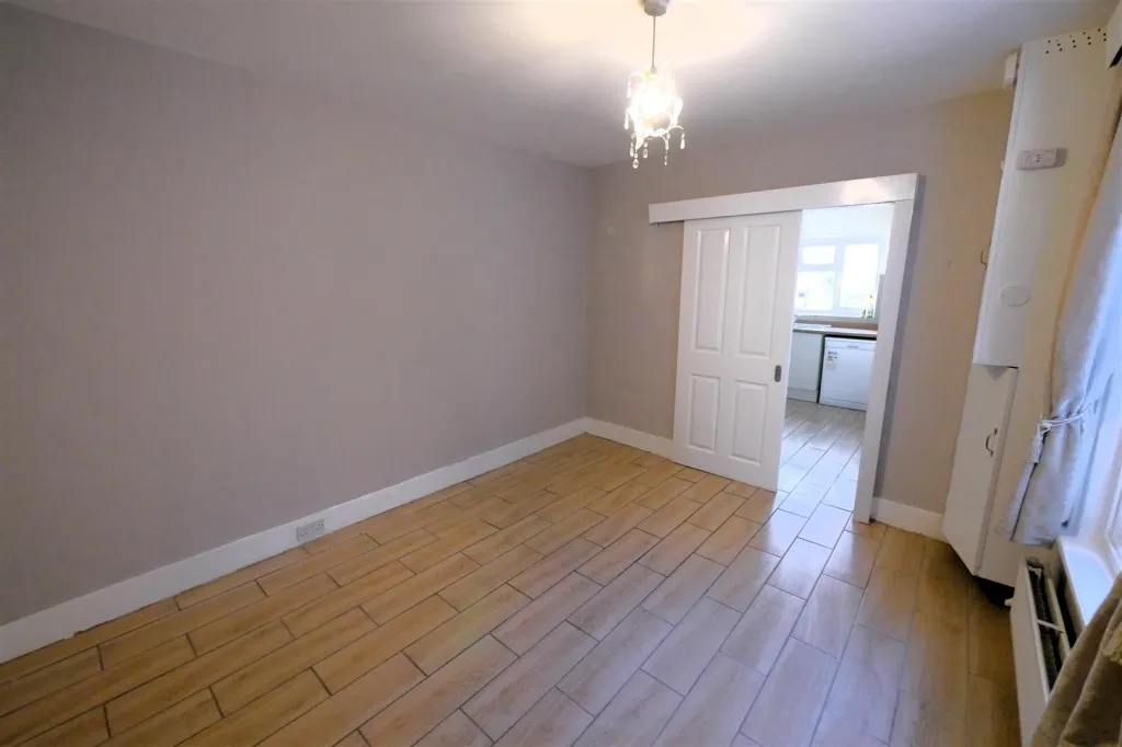 Westcourt Road, Worthing, BN14, photo 5