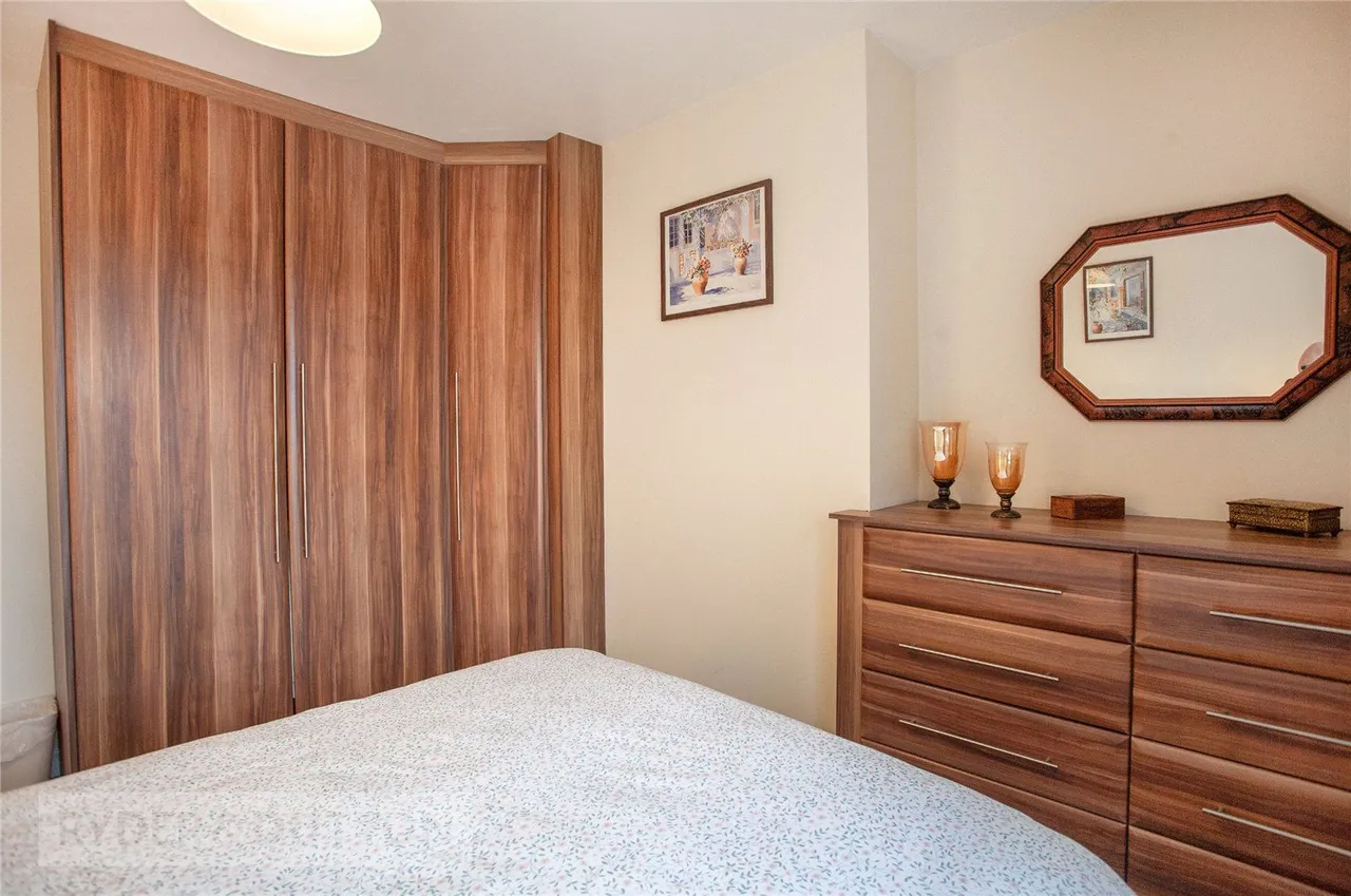 Maple Close, High Crompton, OL2, photo 14
