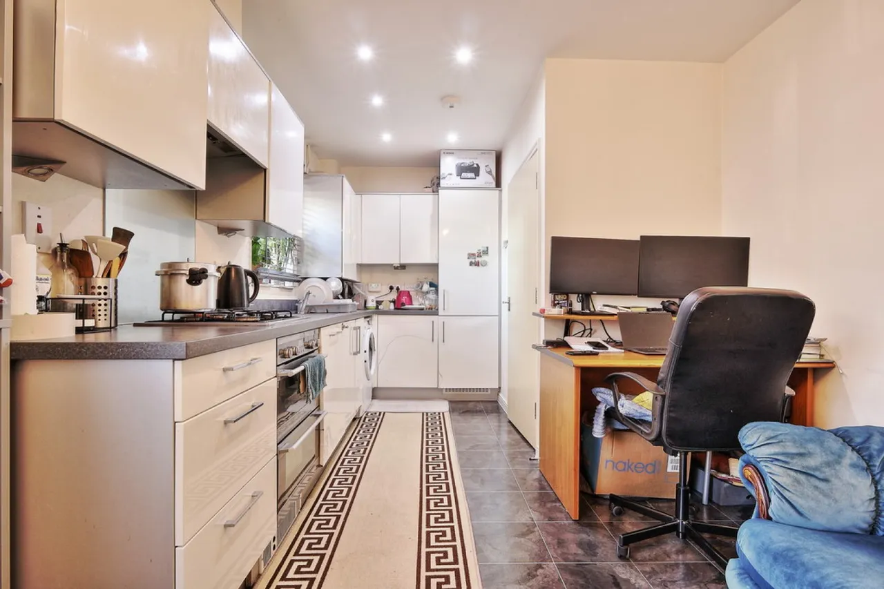 Chieftain Way, Cambridge, photo 6