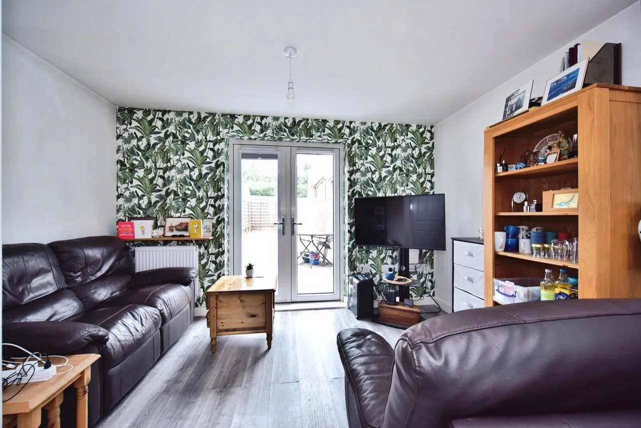 Whatman Drive, Maidstone, ME14, photo 2