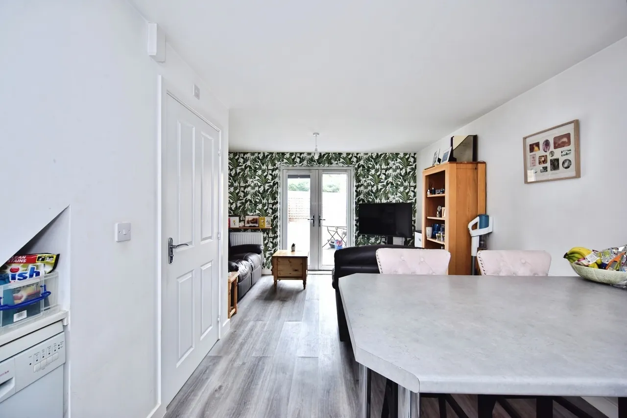 Whatman Drive, Maidstone, ME14, photo 13