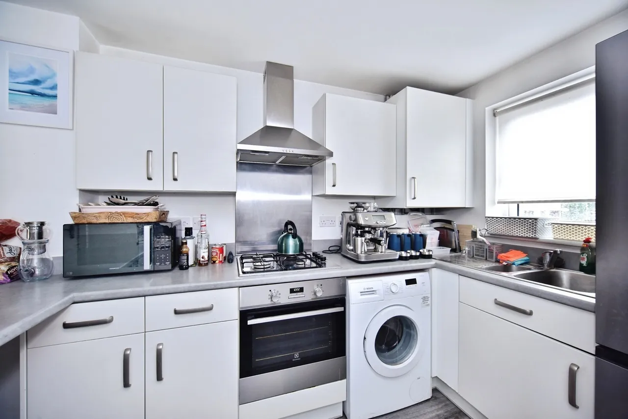 Whatman Drive, Maidstone, ME14, photo 12