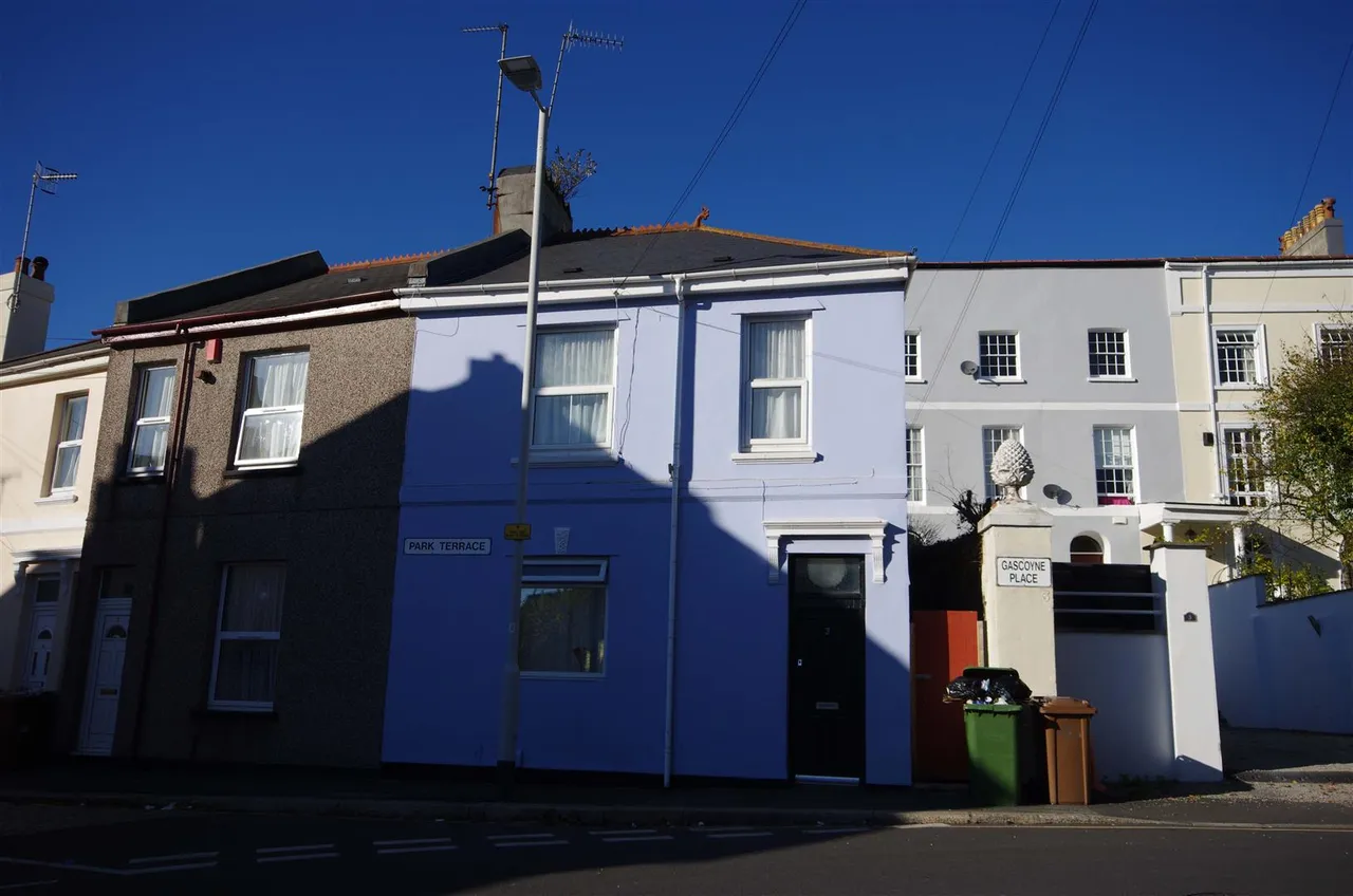 3 bed house to rent, Park Terrace, Plymouth