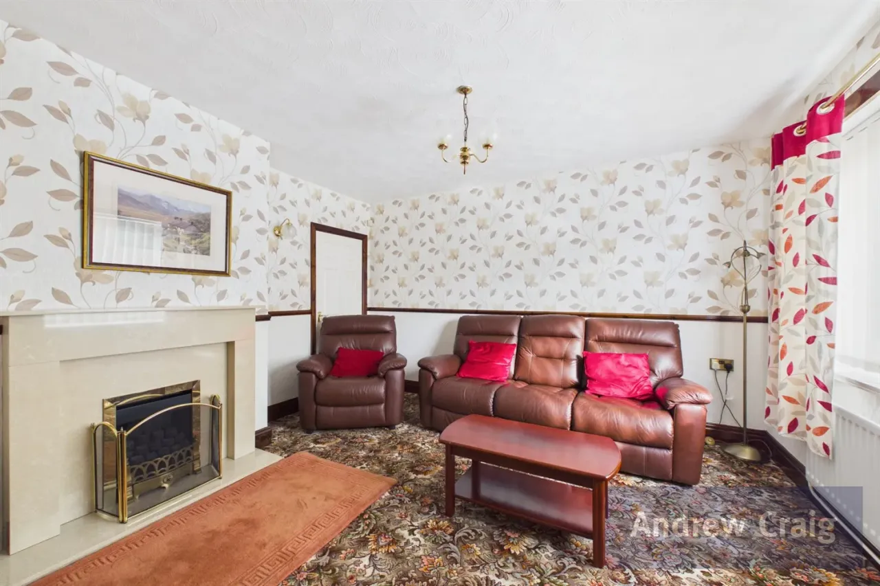 Lansbury Gardens, Wardley, NE10, photo 9
