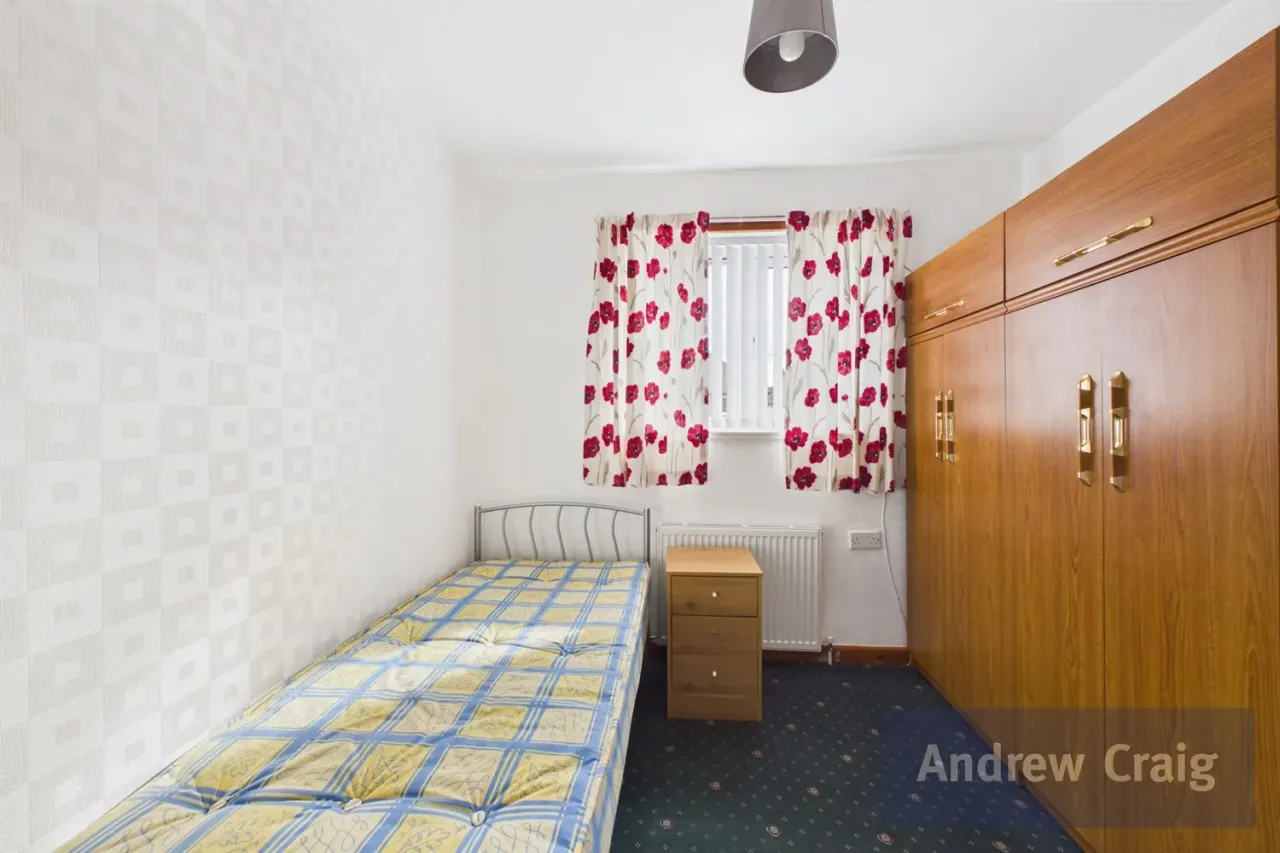 Lansbury Gardens, Wardley, NE10, photo 15