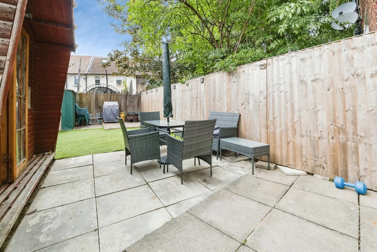 Wood Lane, Dagenham, RM8, photo 4