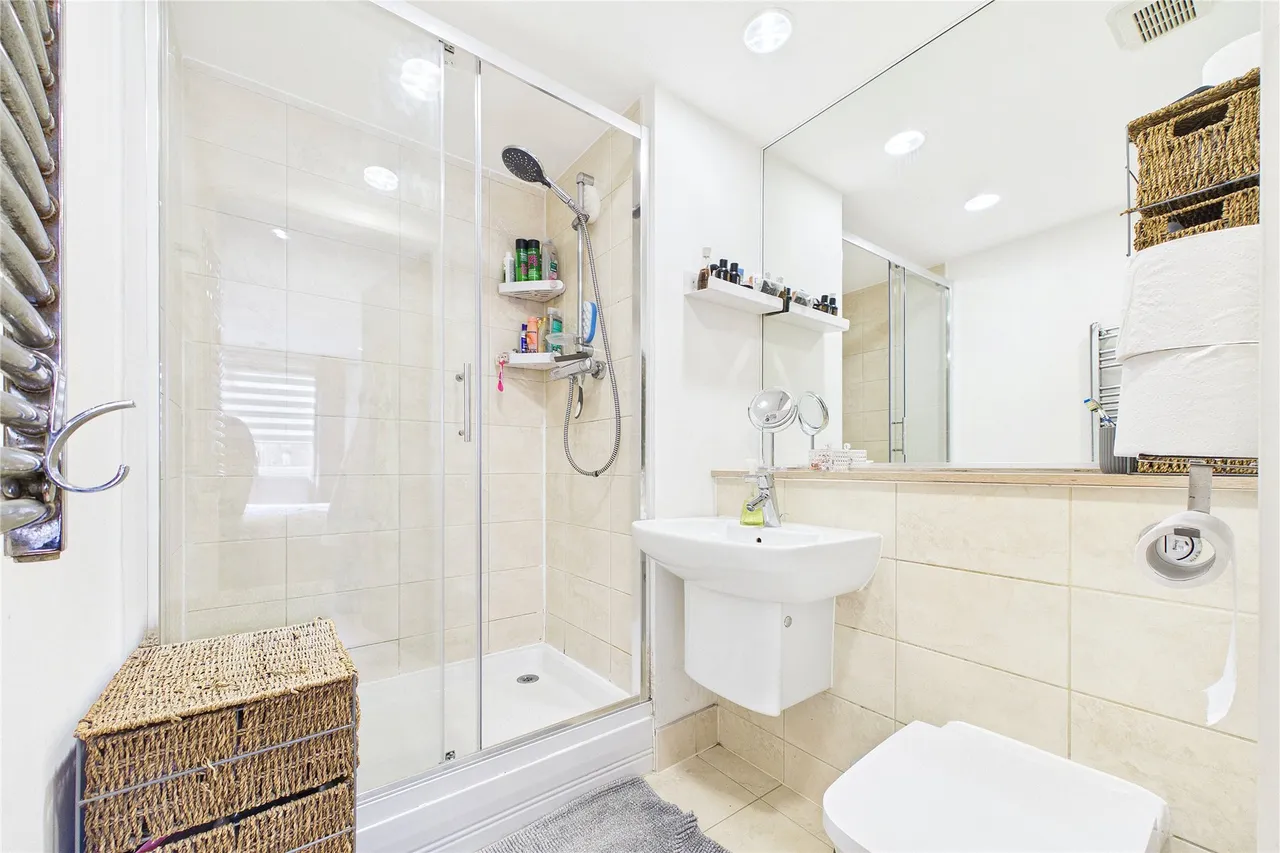 Southwell Park Road, Camberley, GU15, photo 6