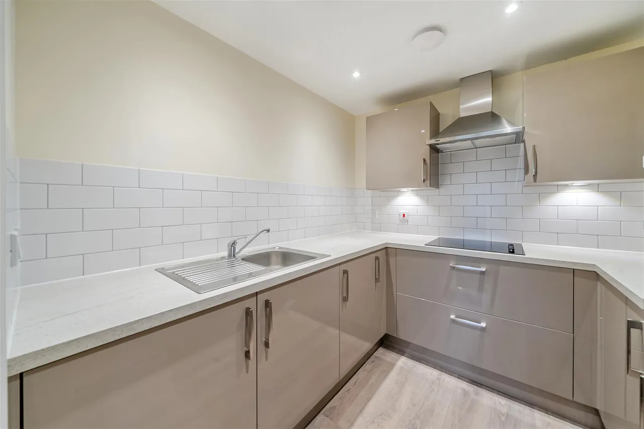 Normandy Drive, Yate, BS37, photo 5