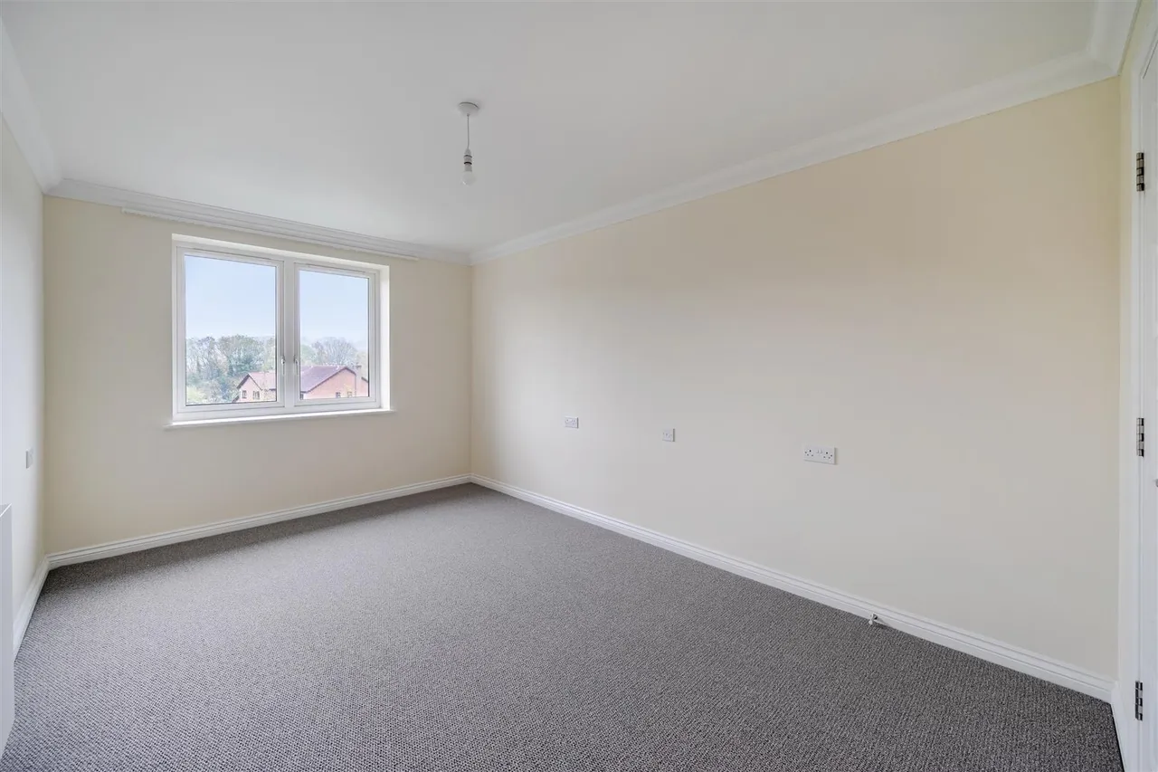 Normandy Drive, Yate, BS37, photo 6