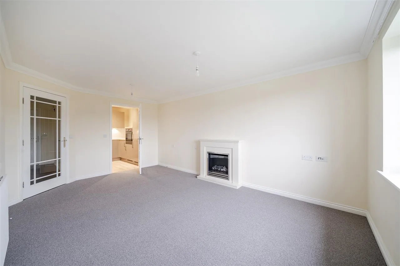 Normandy Drive, Yate, BS37, photo 3