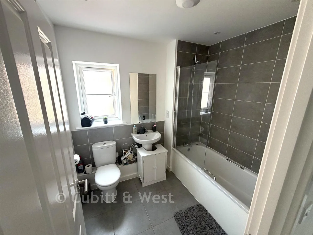 Bramble Drive, Paddock Wood, TN12, photo 6