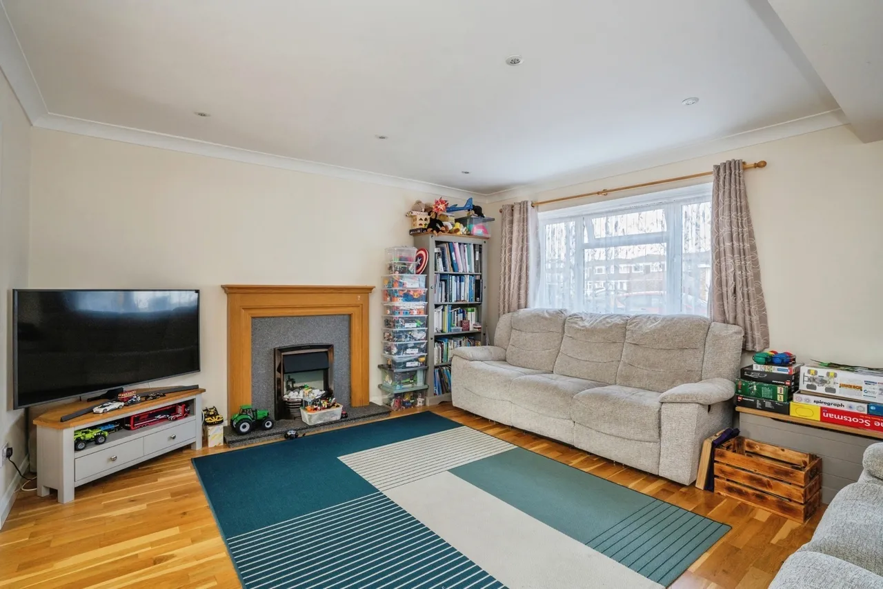 Purbrook Gardens, Waterlooville, PO7, photo 2