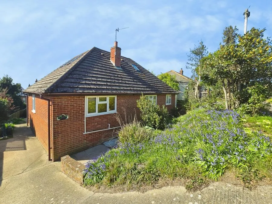 The Broadway, Totland Bay, PO39, photo 18