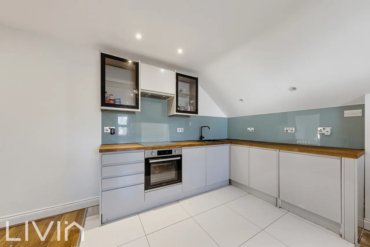 Birdhurst Rise, South Croydon, CR2, photo 2